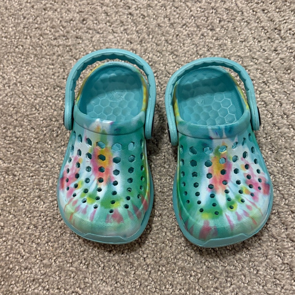 Colorful Kids Tie-Dye Clogs